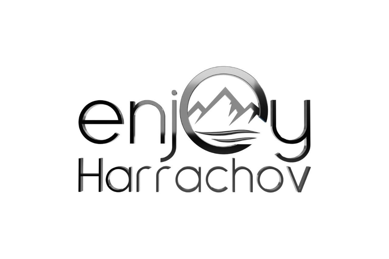 Enjoy Harrachov - Atraktivní slunný klimatizovaný apartmán 14 v centru Harrachova se saunou, wallboxem EV, herní konzolí, počítačem s win 10, Netflix a jedinečným výhledem na Čertovu horu se skokanskými můstky Exterior foto